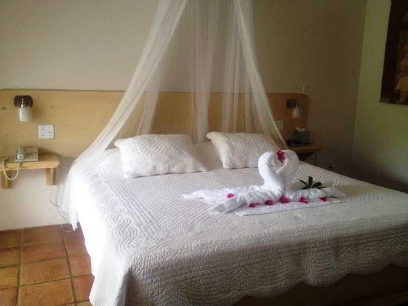 Caribbean Paradise Inn Grace Bay Extérieur photo